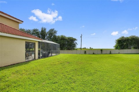 House in Davenport, Florida 5 bedrooms, 205.87 sq.m. № 1842104 - photo 9