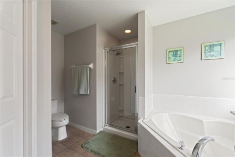 House in Davenport, Florida 5 bedrooms, 205.87 sq.m. № 1842104 - photo 28