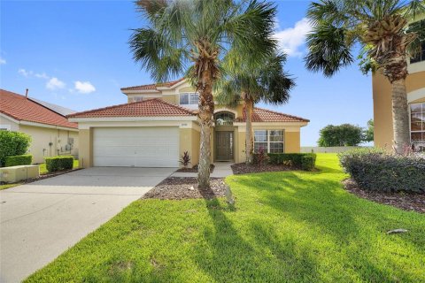 House in Davenport, Florida 5 bedrooms, 205.87 sq.m. № 1842104 - photo 1