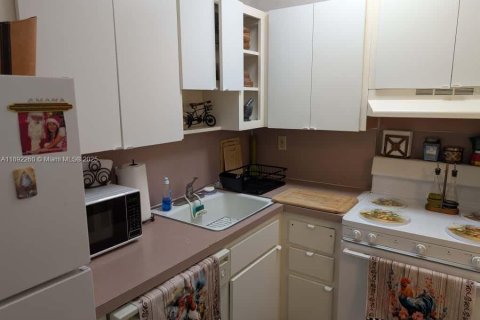 Купить кондоминиум в Майами-Бич, Флорида 1 спальня, 67.45м2, № 2014199 - фото 19