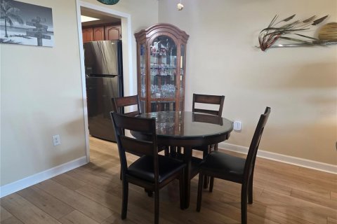 Copropriété à vendre à Saint Petersburg, Floride: 1 chambre, 98.48 m2 № 2115830 - photo 8