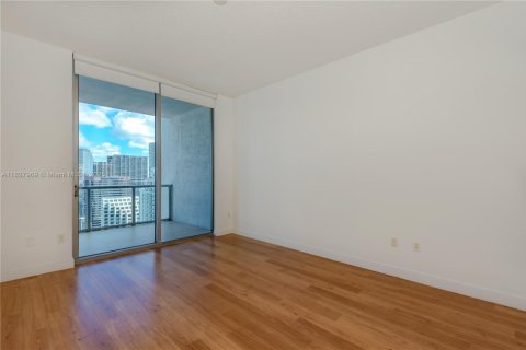 Condominio en alquiler en Miami, Florida, 3 dormitorios, 184.6 m2 № 1888801 - foto 20
