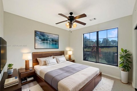 Copropriété à vendre à Davenport, Floride: 3 chambres № 2043705 - photo 9