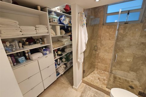 Copropriété à louer à Aventura, Floride: 1 chambre, 71.35 m2 № 1995147 - photo 19