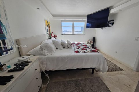 Copropriété à louer à Aventura, Floride: 1 chambre, 71.35 m2 № 1995147 - photo 15