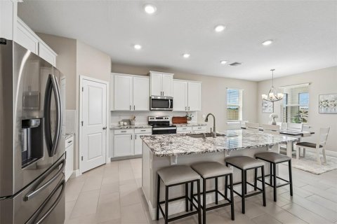 Casa en venta en Apollo Beach, Florida, 4 dormitorios, 189.06 m2 № 2198872 - foto 5