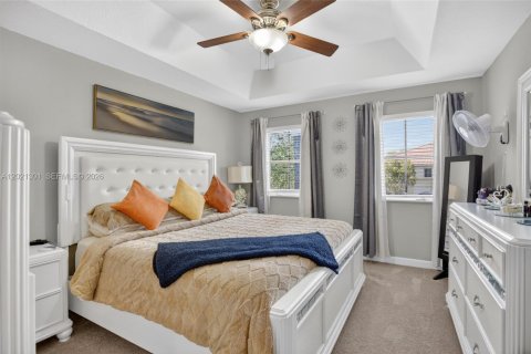 Condo in Plantation, Florida, 3 bedrooms № 2089626 - photo 21