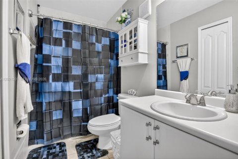 Condo in Plantation, Florida, 3 bedrooms № 2089626 - photo 28