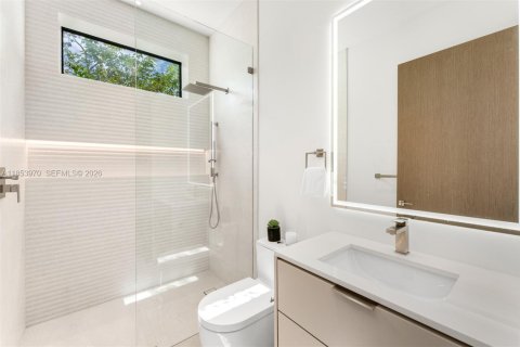 Villa ou maison à vendre à Pinecrest, Floride: 6 chambres, 436.27 m2 № 2189406 - photo 17