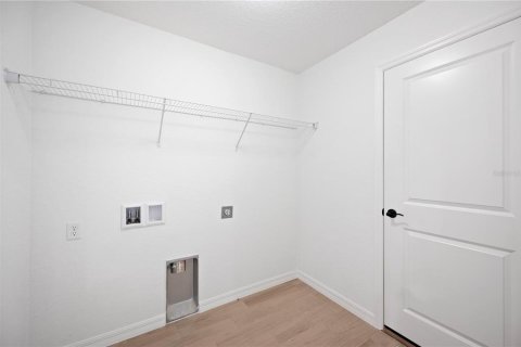 Casa en venta en Frostproof, Florida, 4 dormitorios, 161.46 m2 № 1799962 - foto 30