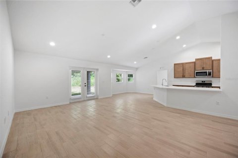 Casa en venta en Frostproof, Florida, 4 dormitorios, 161.46 m2 № 1799962 - foto 9