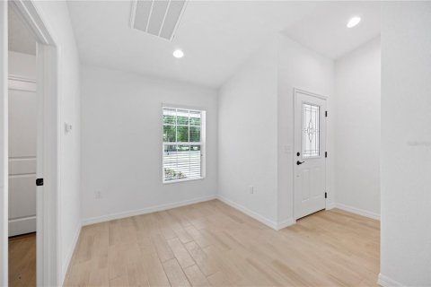 Casa en venta en Frostproof, Florida, 4 dormitorios, 161.46 m2 № 1799962 - foto 5