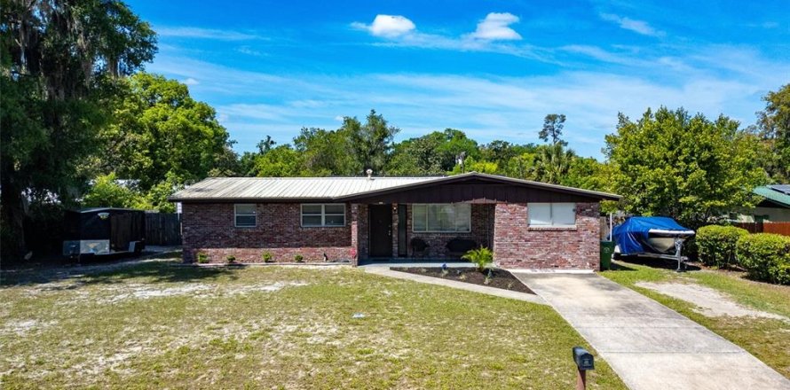 Villa ou maison à Palatka, Floride 3 chambres, 142.14 m2 № 2151137