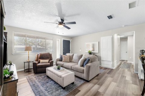 Villa ou maison à vendre à Palatka, Floride: 3 chambres, 142.14 m2 № 2151137 - photo 4