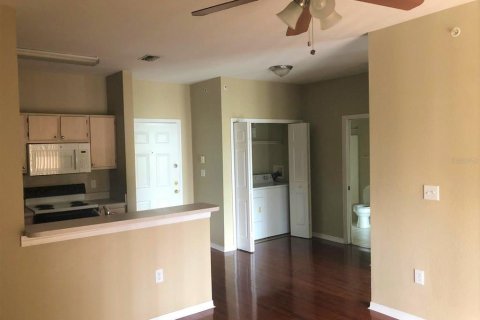 Condominio en alquiler en Orlando, Florida, 1 dormitorio, 59.92 m2 № 1904923 - foto 2
