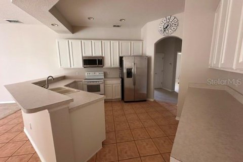 Villa ou maison à louer à Winter Garden, Floride: 4 chambres, 275.55 m2 № 2131045 - photo 6