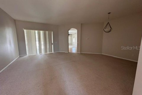 Villa ou maison à louer à Winter Garden, Floride: 4 chambres, 275.55 m2 № 2131045 - photo 10