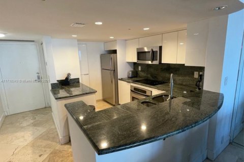 Copropriété à vendre à Miami, Floride: 3 chambres, 148.83 m2 № 1962107 - photo 10