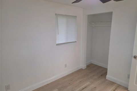 Appartement à louer à Saint Petersburg, Floride: 4 chambres, 110.74 m2 № 2431140 - photo 5