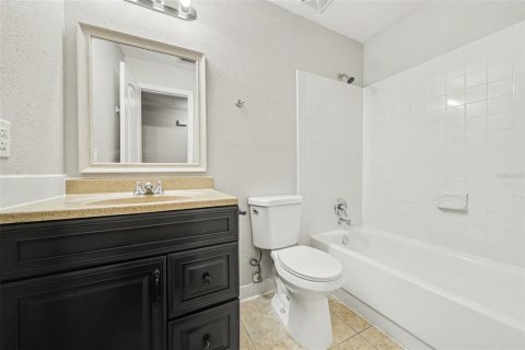 Villa ou maison à vendre à Altamonte Springs, Floride: 3 chambres, 111.48 m2 № 2107428 - photo 12