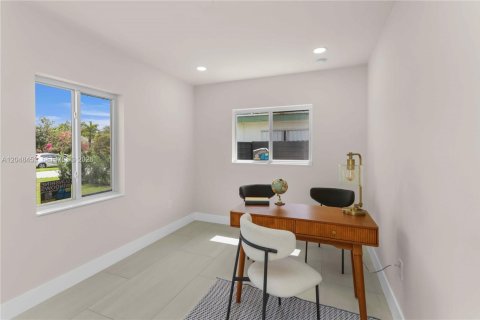 Casa en venta en Miami, Florida, 4 dormitorios, 191.84 m2 № 2176630 - foto 23