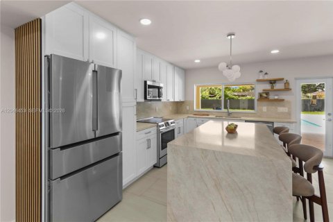 Casa en venta en Miami, Florida, 4 dormitorios, 191.84 m2 № 2176630 - foto 10