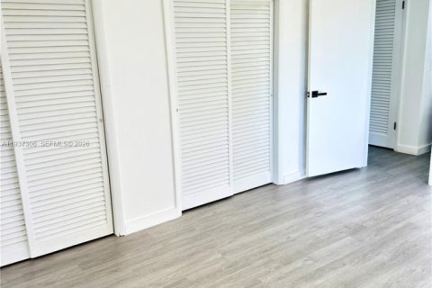 Copropriété à louer à Miami, Floride: 1 chambre, 52.03 m2 № 1995155 - photo 15
