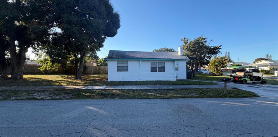 Villa ou maison à Delray Beach, Floride 3 pièces, 111.58 m2 № 2247251