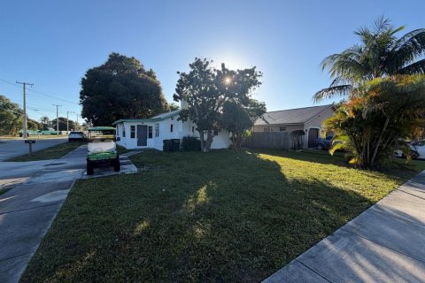 Villa ou maison à vendre à Delray Beach, Floride: 3 pièces, 111.58 m2 № 2247251 - photo 4