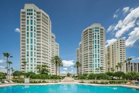 Купить кондоминиум в Клируотер, Флорида 3 комнаты, 181.35м2, № 1746530 - фото 1