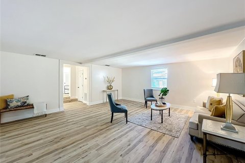 Casa en alquiler en Lakeland, Florida, 4 dormitorios, 226.96 m2 № 1829897 - foto 5