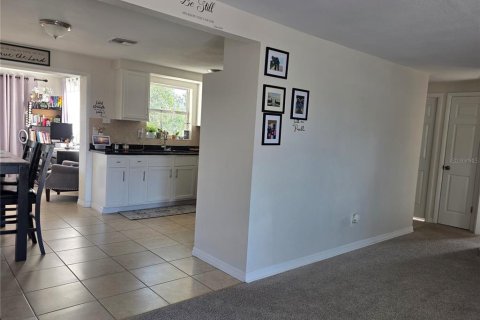 Casa en alquiler en Holiday, Florida, 3 dormitorios, 104.24 m2 № 2092942 - foto 3