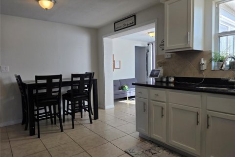 Casa en alquiler en Holiday, Florida, 3 dormitorios, 104.24 m2 № 2092942 - foto 14