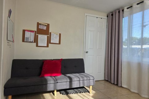 Casa en alquiler en Holiday, Florida, 3 dormitorios, 104.24 m2 № 2092942 - foto 8