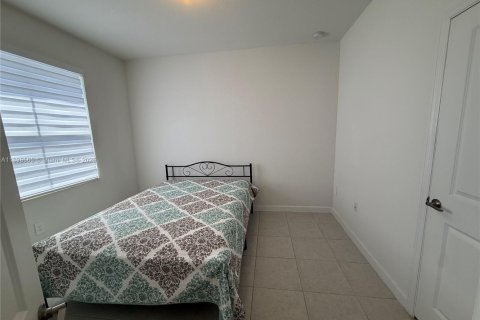 Townhouse in Homestead, Florida 3 bedrooms, 123.37 sq.m. № 1950078 - photo 6