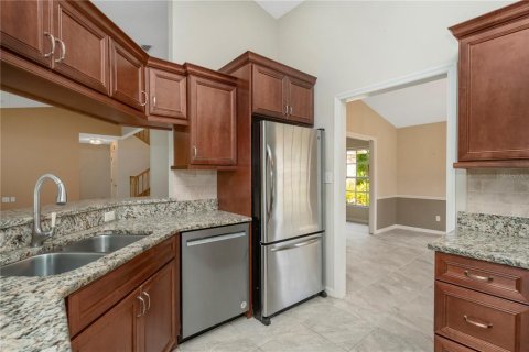 House in Lutz, Florida 3 bedrooms, 232.63 sq.m. № 2111524 - photo 9