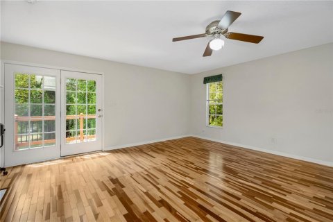House in Lutz, Florida 3 bedrooms, 232.63 sq.m. № 2111524 - photo 23