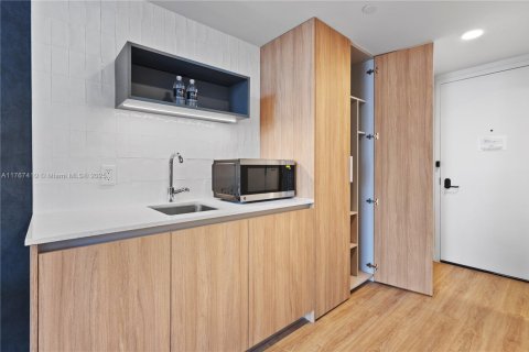 Condo in Miami, Florida  № 1864893 - photo 8