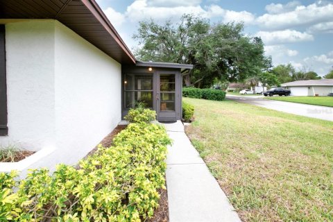 House in Bradenton, Florida 2 bedrooms, 112.32 sq.m. № 1632332 - photo 24