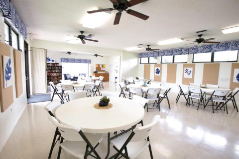 House in Bradenton, Florida 2 bedrooms, 112.32 sq.m. № 1632332 - photo 17