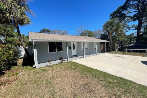 Casa en venta en Saint Petersburg, Florida, 2 dormitorios, 98.66 m2 № 1515775 - foto 17