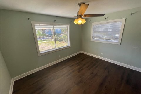 Casa en venta en Saint Petersburg, Florida, 2 dormitorios, 98.66 m2 № 1515775 - foto 10