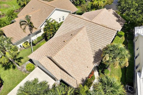 Villa ou maison à vendre à Venice, Floride: 2 chambres, 169.36 m2 № 2141554 - photo 11