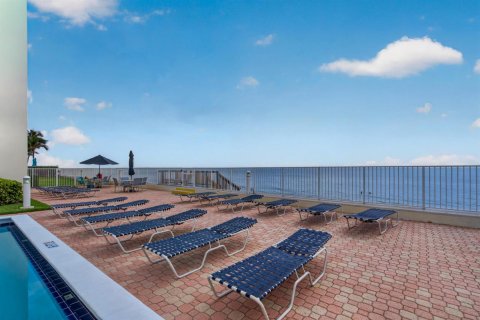 Copropriété à louer à South Palm Beach, Floride: 2 chambres, 91.32 m2 № 2173774 - photo 24