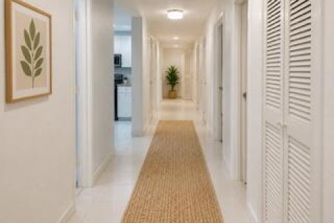 Copropriété à louer à South Palm Beach, Floride: 2 chambres, 91.32 m2 № 2173774 - photo 6