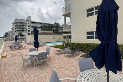 Copropriété à louer à South Palm Beach, Floride: 2 chambres, 91.32 m2 № 2173774 - photo 19