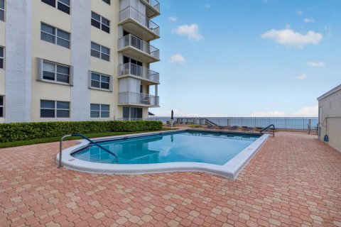 Copropriété à louer à South Palm Beach, Floride: 2 chambres, 91.32 m2 № 2173774 - photo 27