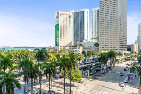 Condominio en alquiler en Miami, Florida, 41.71 m2 № 2060033 - foto 28