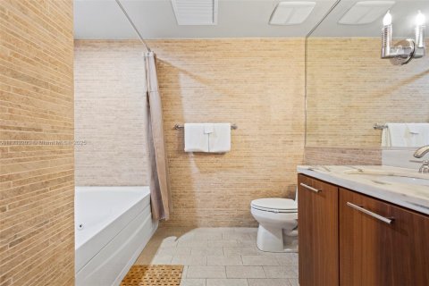 Condominio en alquiler en Miami, Florida, 41.71 m2 № 2060033 - foto 15