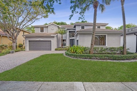 Casa en Weston, Florida 5 dormitorios, 313.82 m2 № 2045297